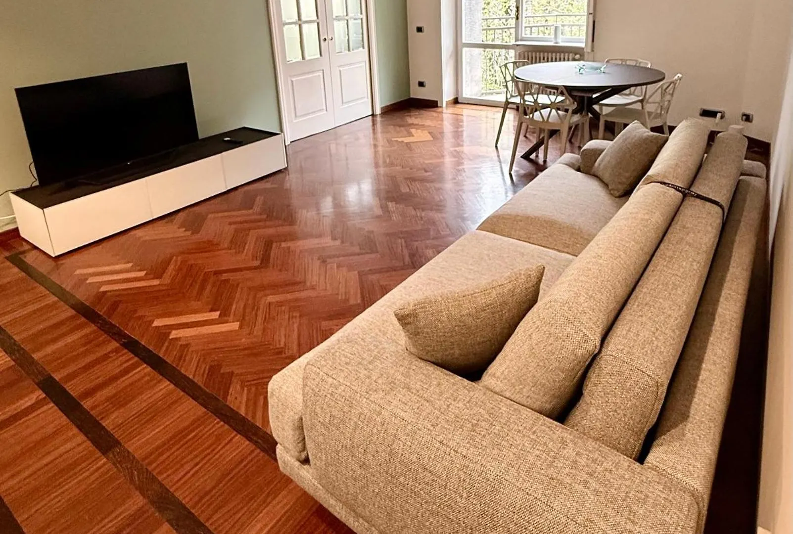 Brand New Apartment Near City Center Milan